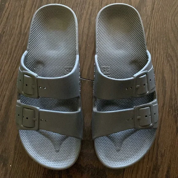 Freedom Moses Slides - Picture 1 of 5